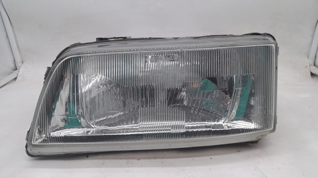 35690748 Faro izquierdo  disponible Utrera