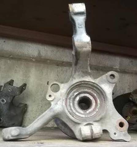 VAG 357407255C Mangueta delantera izquierda  en stock Valencia