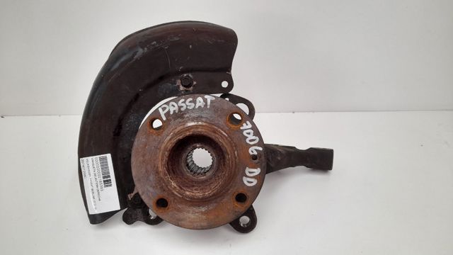 Muñón del eje, soporte de rueda, delantero derecho 357407256C VAG