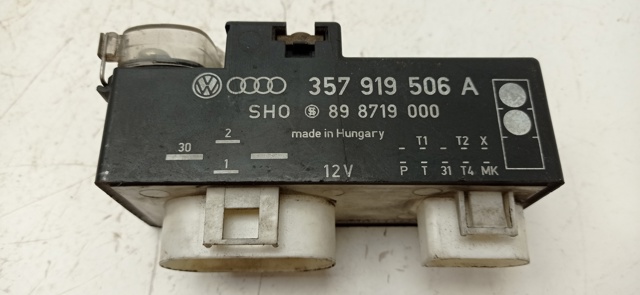 VAG 357919506A Regulador de velocidad del ventilador de refrigeración (unidad de control)  en stock Salamanca