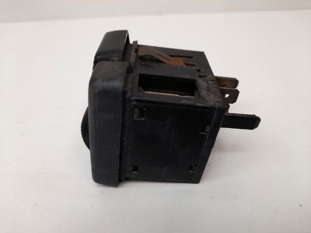 357941531 Interruptor de luces en el tablero  disponible Utrera