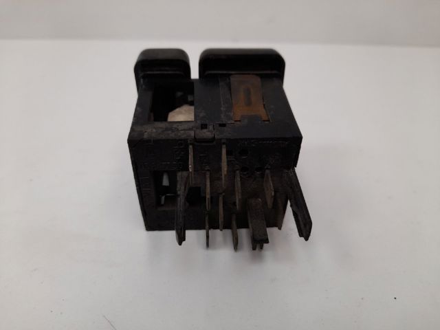 VAG 357941531 Interruptor de luces en el tablero  en stock Valencia