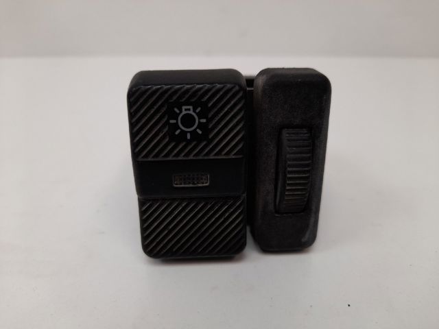 VAG 357941531 Interruptor de luces en el tablero  en stock Valencia