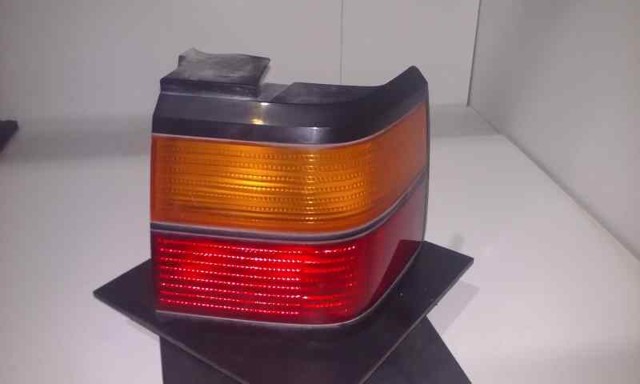 357945112 VAG Piloto trasero exterior derecho comprar Alcalá