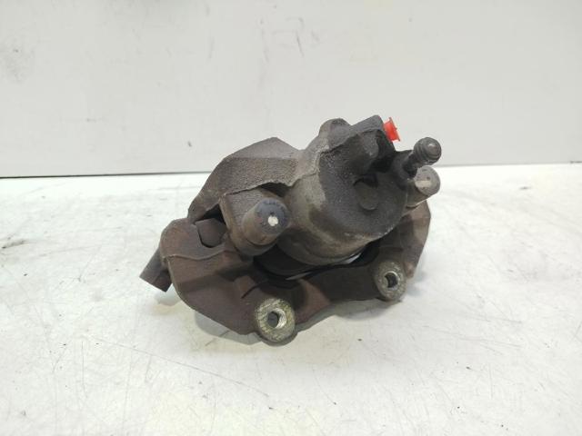36000485 VOLVO Pinza de freno delantera derecha  en stock Córdoba