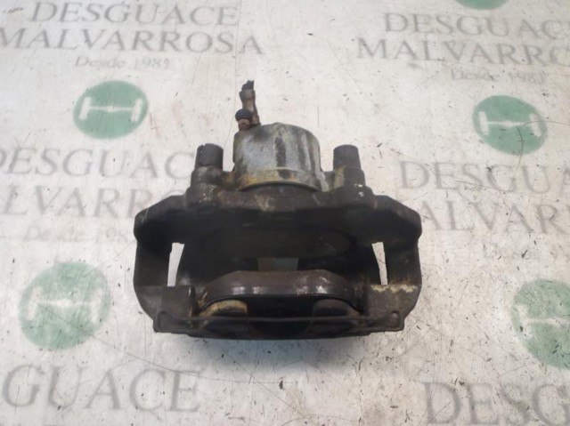 36000704 VOLVO Pinza de freno delantera derecha  en stock Huelva