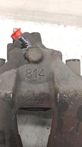 36000704 Pinza de freno delantera derecha  comprar en Reus