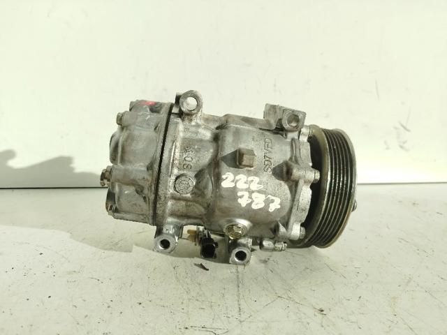 VOLVO 36000989 Compresor de aire acondicionado  disponible Valladolid