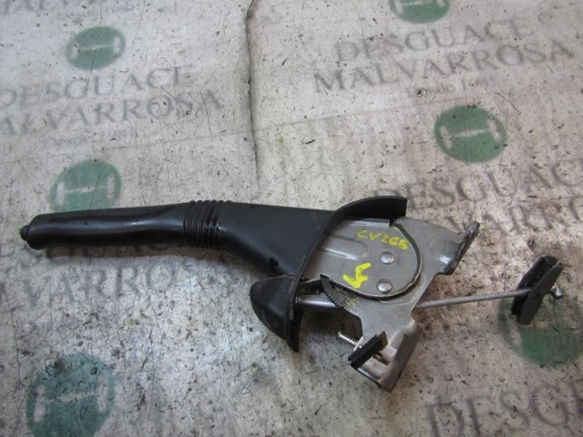 360108002R Renault (RVI)