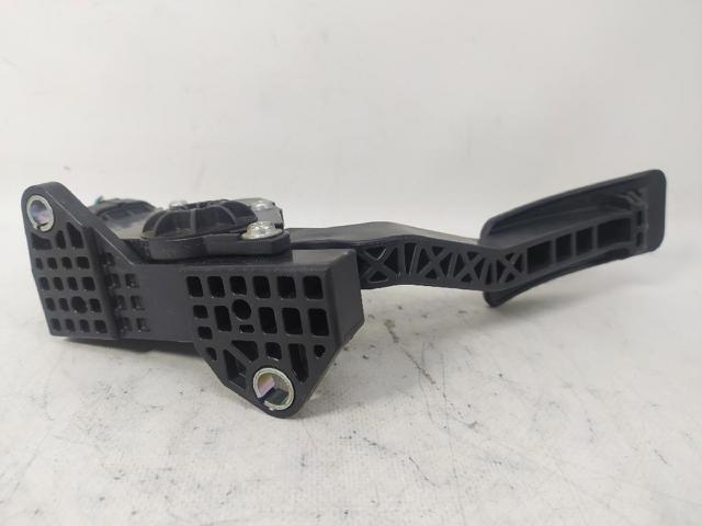 36010AG140 Pedal del acelerador  comprar en Pontevedra