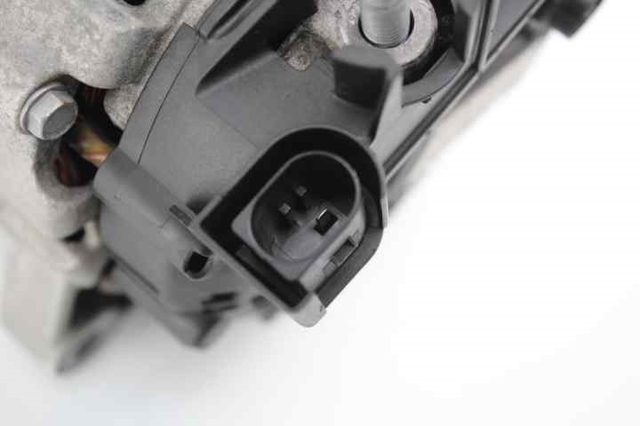 36012505 VOLVO Alternador comprar Bilbao