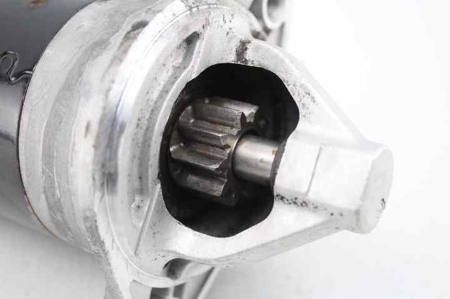HYUNDAI 3610003400 Motor de arranque  disponible Lugo