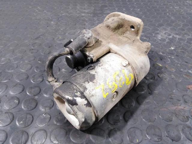 HYUNDAI 3610027001 Motor de arranque  disponible Lugo