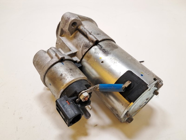 361002U700 Motor de arranque  disponible Utrera