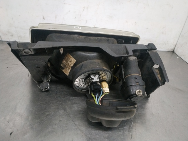 36160748 PEUGEOT Faro izquierdo  en stock Huelva