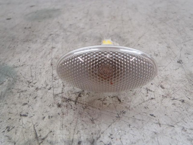 Luz intermitente 3641063J00 SUZUKI