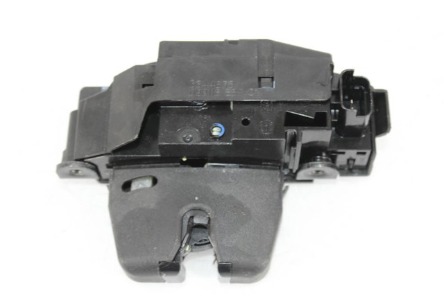 3644675 Cerradura de maletero  en stock Sabadell