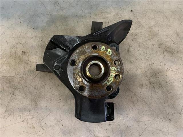 PEUGEOT 364734 Mangueta delantera derecha  en stock Salamanca