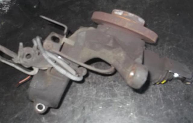 PEUGEOT 364764 Mangueta delantera derecha  en stock Valencia