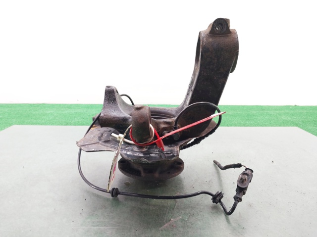 3647A0 Mangueta delantera derecha  en stock Sabadell
