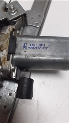 37103001 Opel