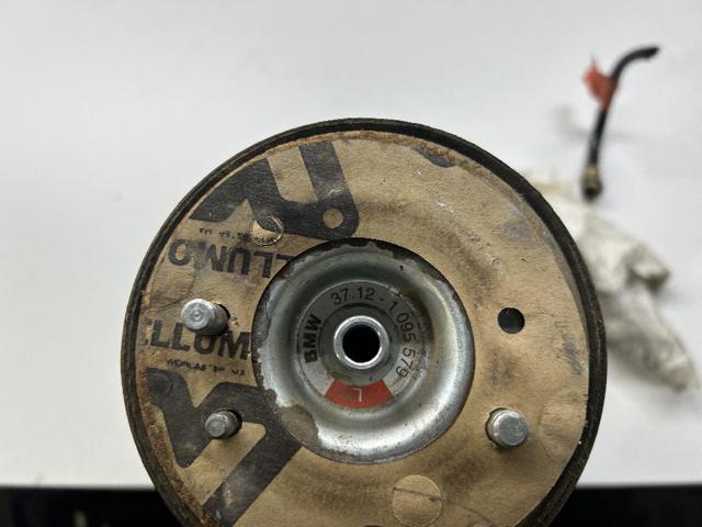 Bolsa de aire del eje trasero 37121095579 BMW