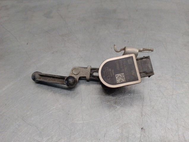37146784072 Sensor de nivel de carrocería trasero comprar Almería