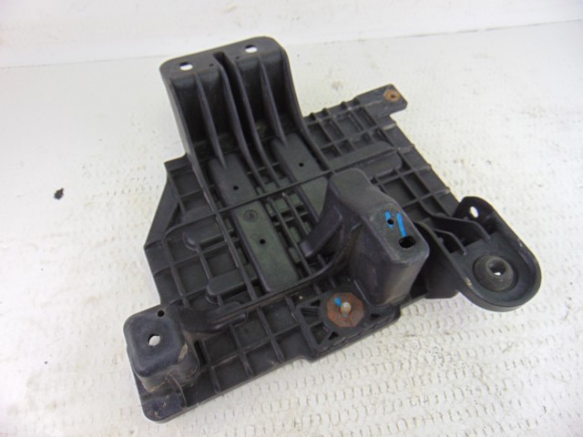 371502S000 Hyundai/Kia