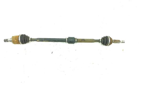 Semieje trasero izquierdo 3715A207 MITSUBISHI