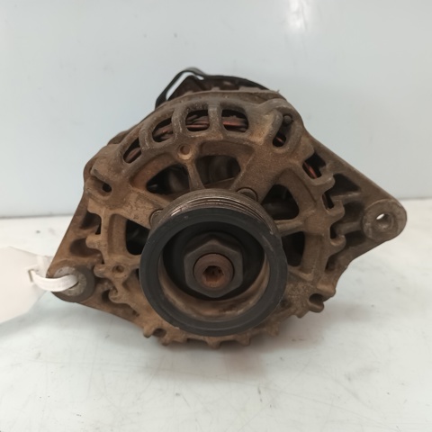 HYUNDAI 3730002551 Alternador  en stock Salamanca