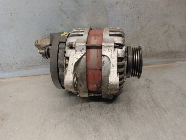 HYUNDAI 3730002570 Alternador  disponible Valladolid