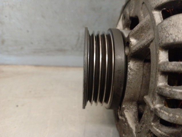 HYUNDAI 3730002570 Alternador comprar Barcelona