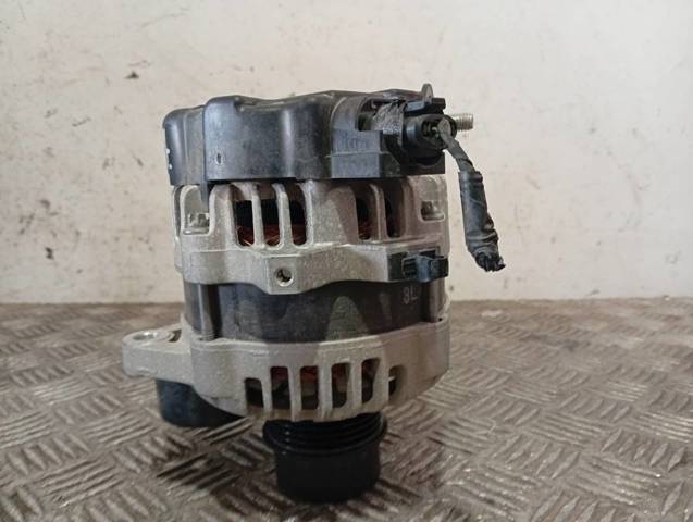 HYUNDAI 3730007450 Alternador  disponible España