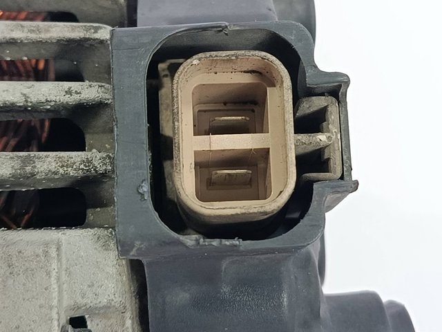 HYUNDAI 373002A110 Alternador  comprar en Murcia