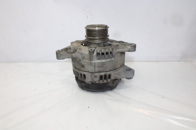 HYUNDAI 373002A700 Alternador  comprar en Murcia