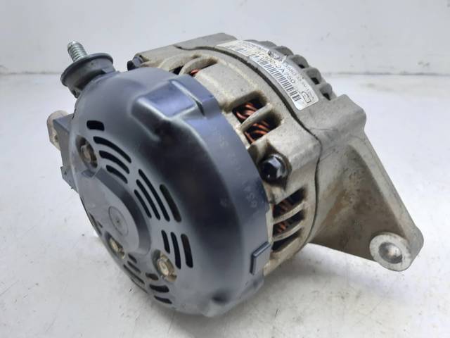 373002A750 HYUNDAI Alternador  comprar en Jaén