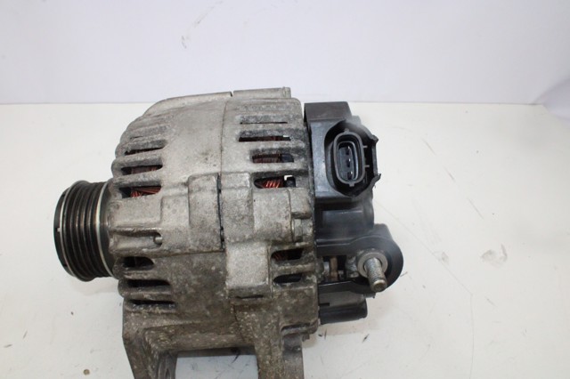 373002A800 HYUNDAI Alternador  comprar en Oviedo