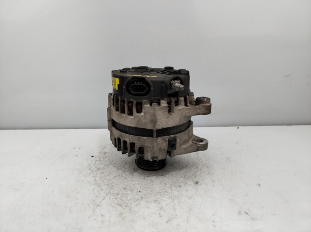 HYUNDAI 373002A800 Alternador  disponible Valladolid