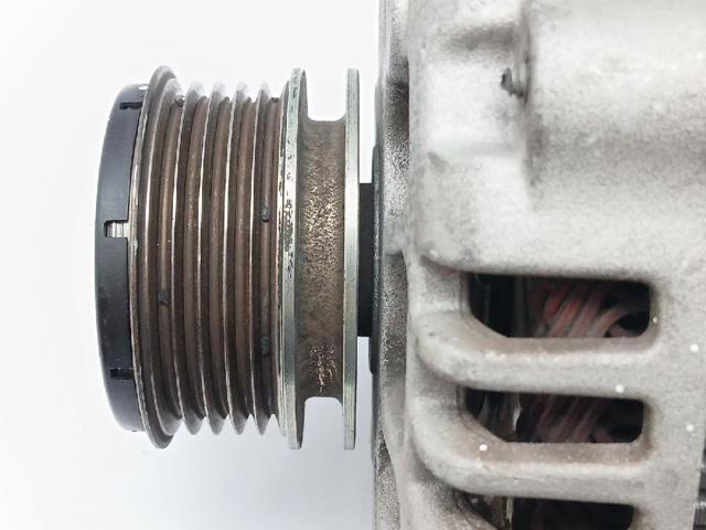 HYUNDAI 373002A900 Alternador  en stock Salamanca