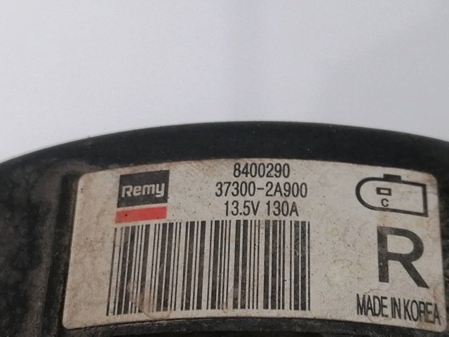 HYUNDAI 373002A900 Alternador  comprar en Albacete
