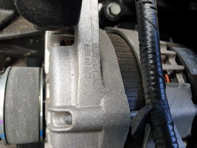 HYUNDAI 373002B970 Alternador  en stock Valencia