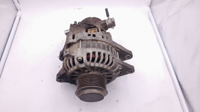 HYUNDAI 373004A112 Alternador  disponible Valladolid