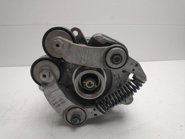 373902M900 HYUNDAI Alternador  comprar en Jaén