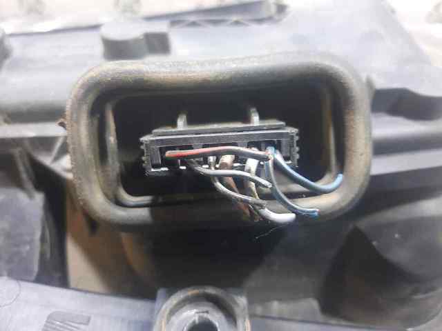 38030748 VAG Piloto trasero izquierdo  comprar en Jaén
