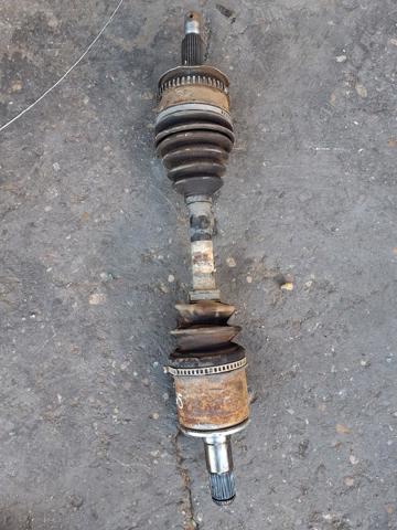 Semieje delantero izquierdo 3815A307 MITSUBISHI