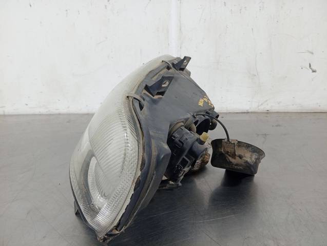 38210748 RENAULT Faro izquierdo comprar Alcalá