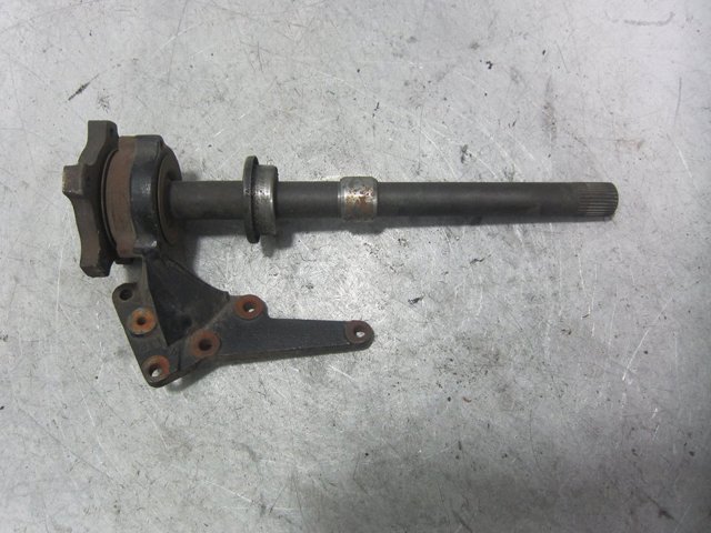 Semieje de transmisión intermedio 382308H710 NISSAN