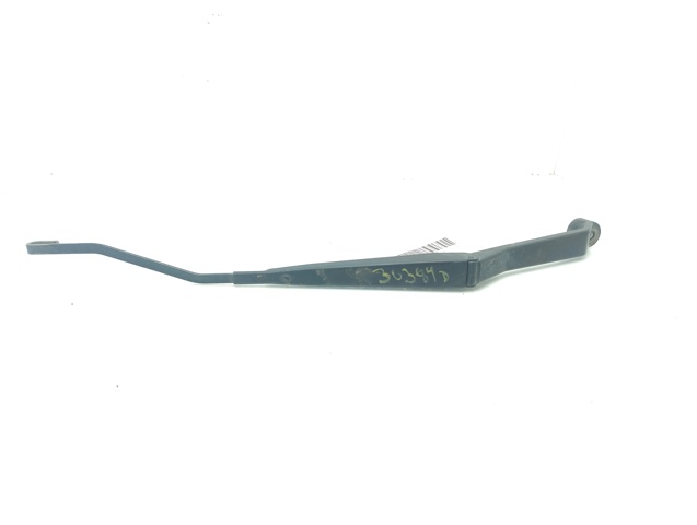 Brazo limpia para Suzuki Grand Vitara  (JB)