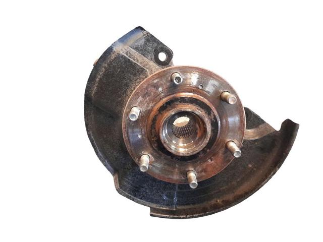 Muñón del eje, soporte de rueda, delantero derecho 3870A110 MITSUBISHI