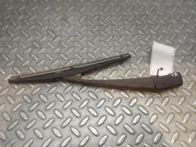 SUZUKI 3882163J00 Brazo del limpiaparabrisas trasero  comprar en Ponferrada